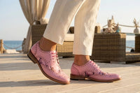Wolf - Scarpe eleganti da uomo modello brogue con punta a coda di rondine e stampa floreale rosa